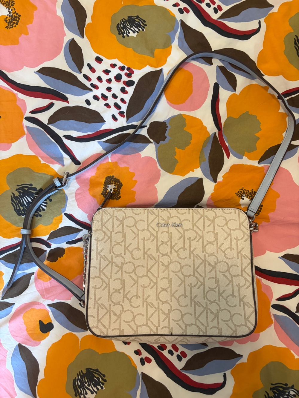 Calvin Klein Beige Logo Crossbody Bag - Beige